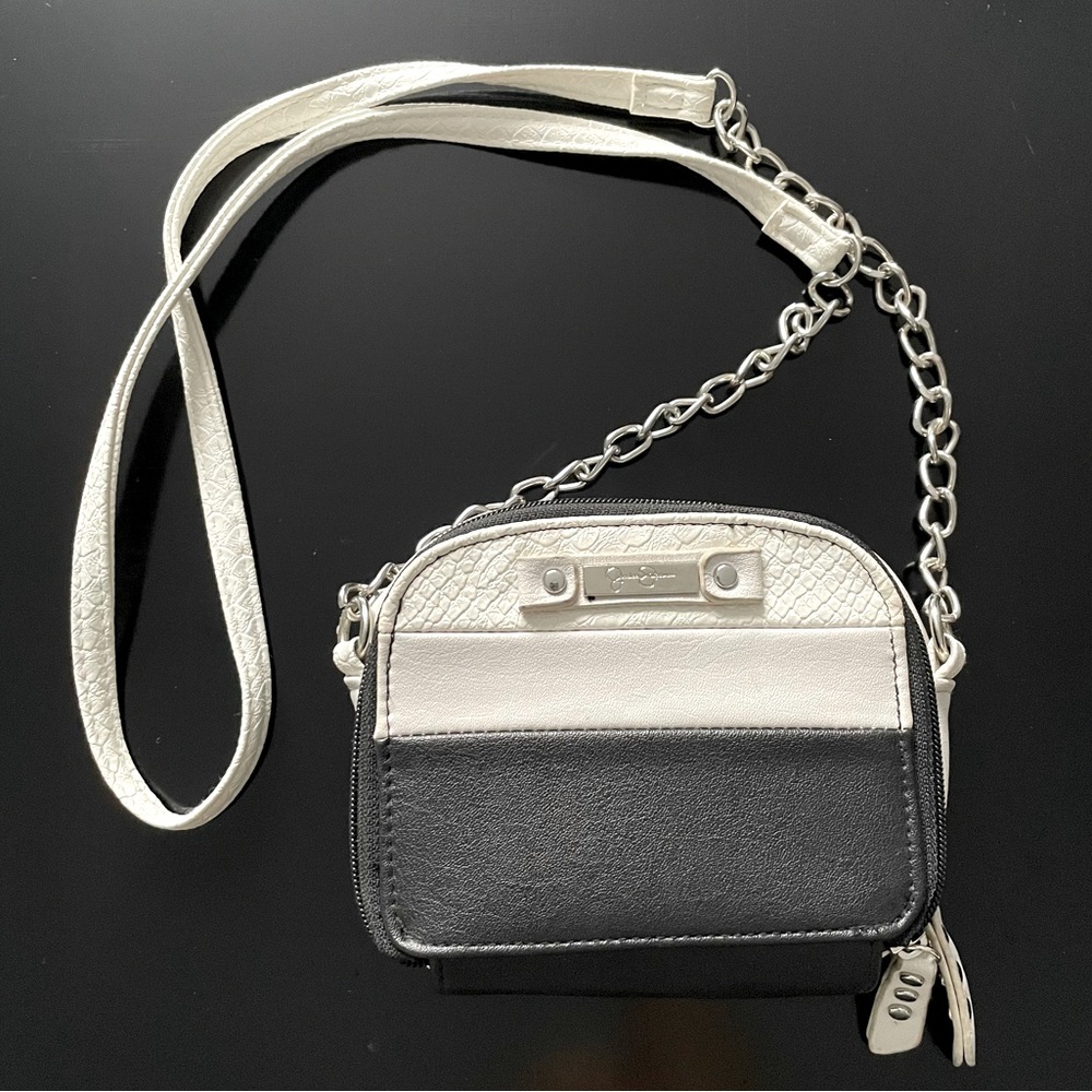 Jessica Simpson small cross body bag